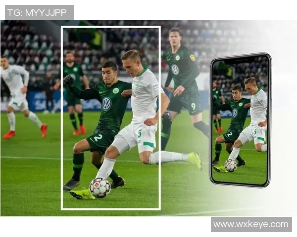 足球明星亲自送手机给粉丝惊喜瞬间引发热议和感动